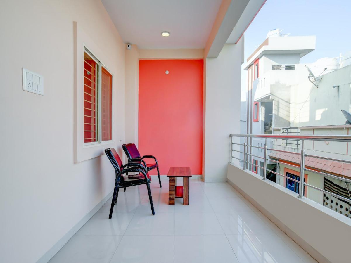 Oyo Asha Hotel